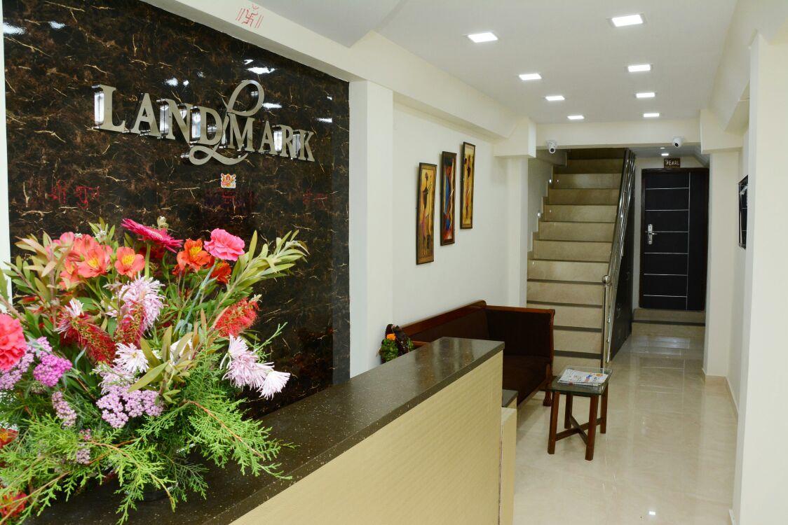 Hotel Landmark Ooty Extérieur photo